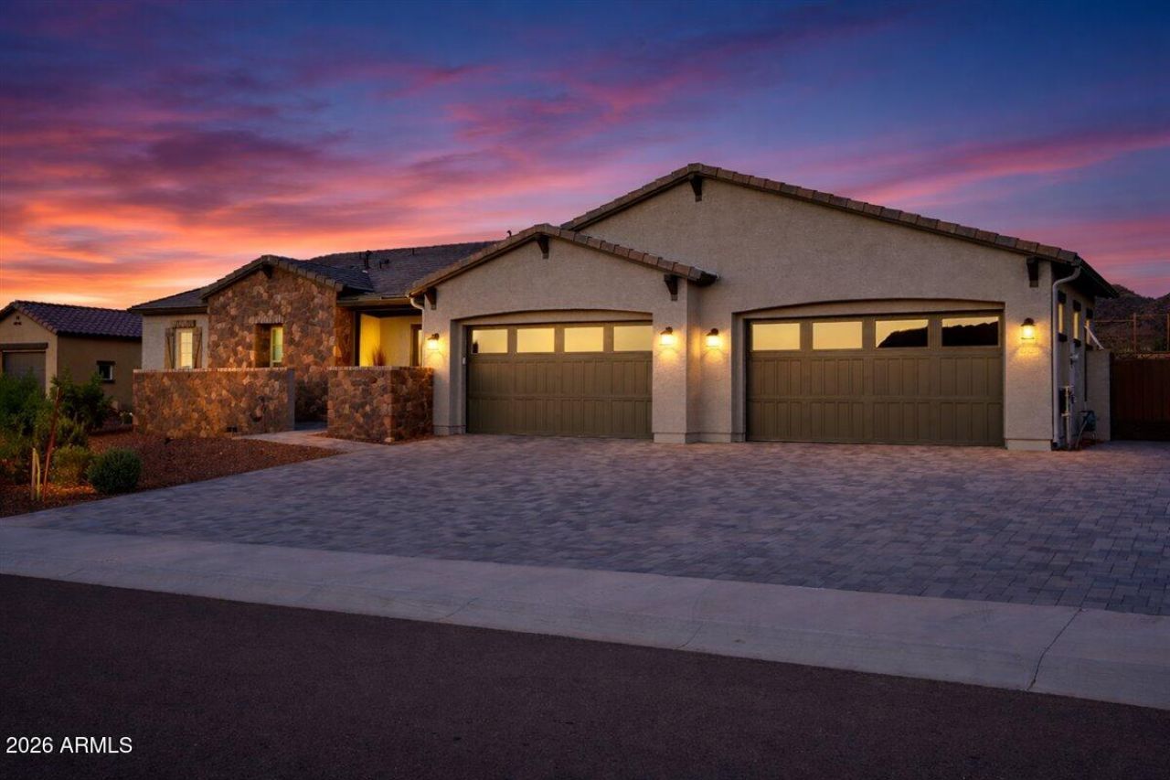 43423 N NATIONAL Court, New River, AZ 85087