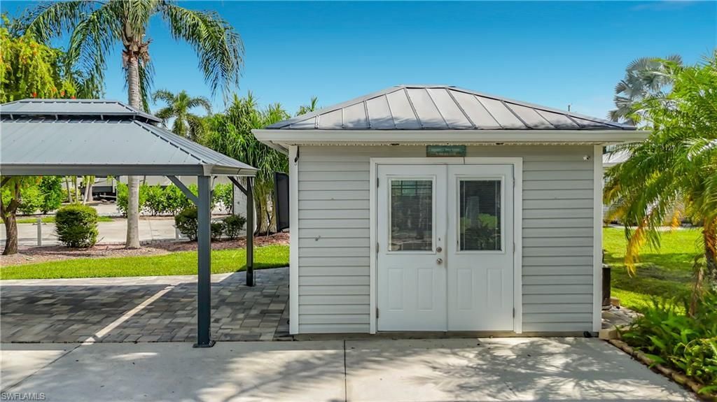 10421 Nightwood Dr. , Fort Myers, FL 33905 Photo