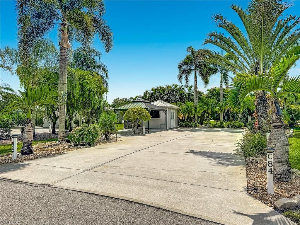 10421 Nightwood Dr. , Fort Myers, FL 33905 Photo
