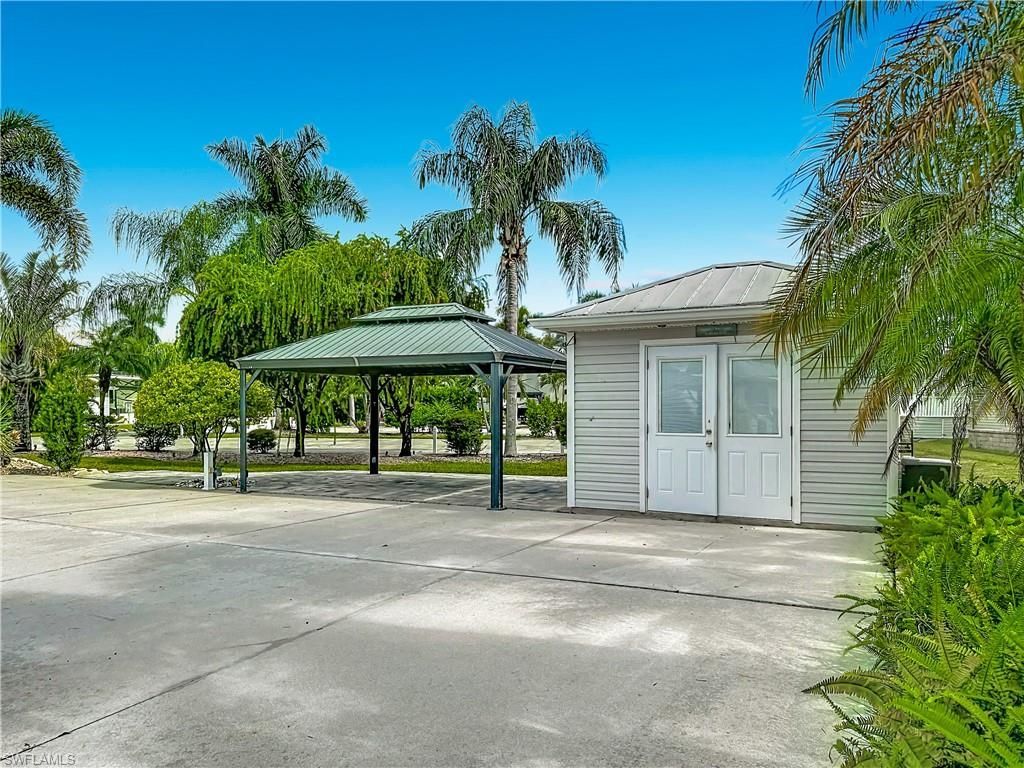 10421 Nightwood Dr. , Fort Myers, FL 33905 Photo