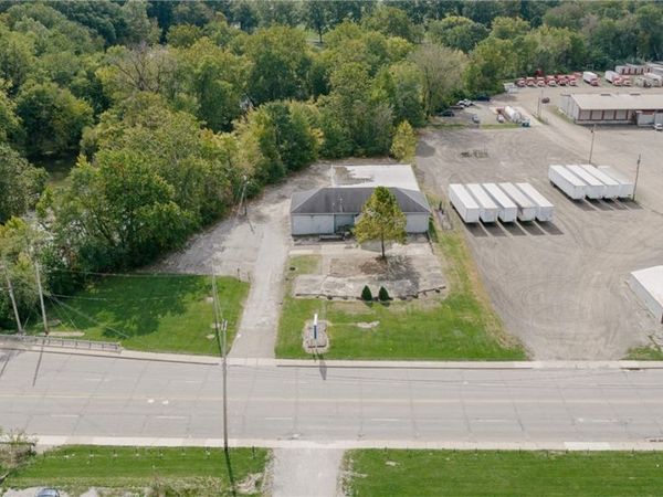 645 Summit Street , Warren, OH 44446