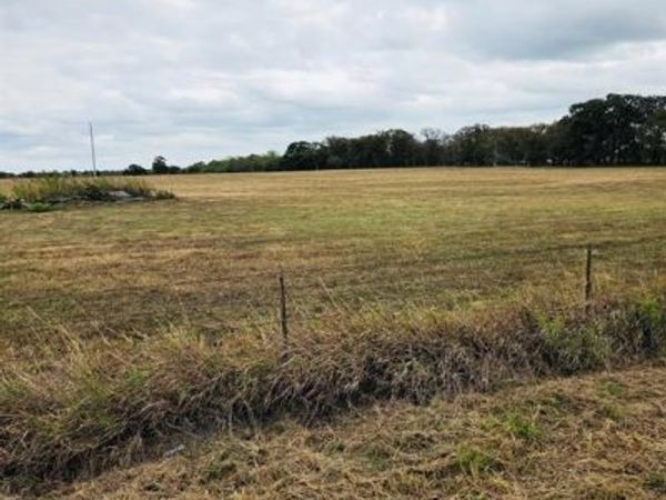 422 Private Road 21146 , Aquilla, TX 76622