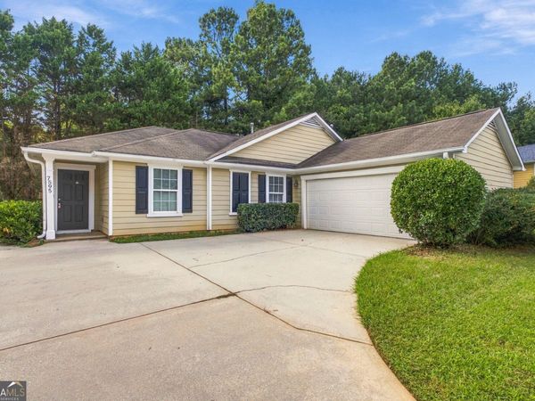 7595 Waverly Loop, South Fulton, GA 30213