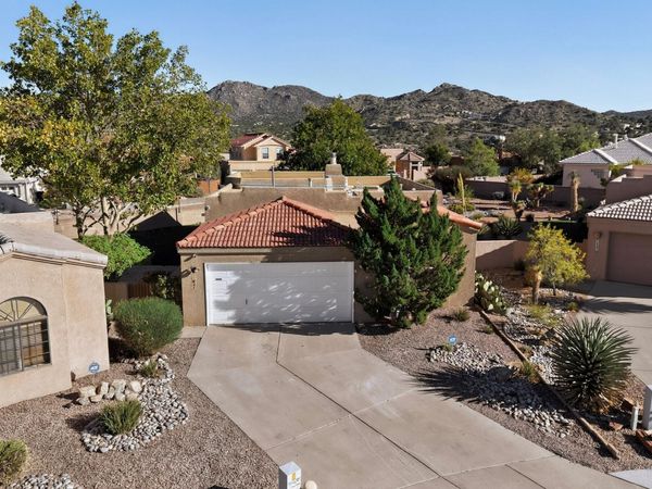 427 Serenity Court SE, Albuquerque, NM 87123