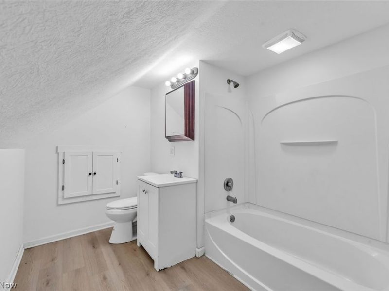 4201 W 39th Street, Cleveland, OH 44109 Photo 19