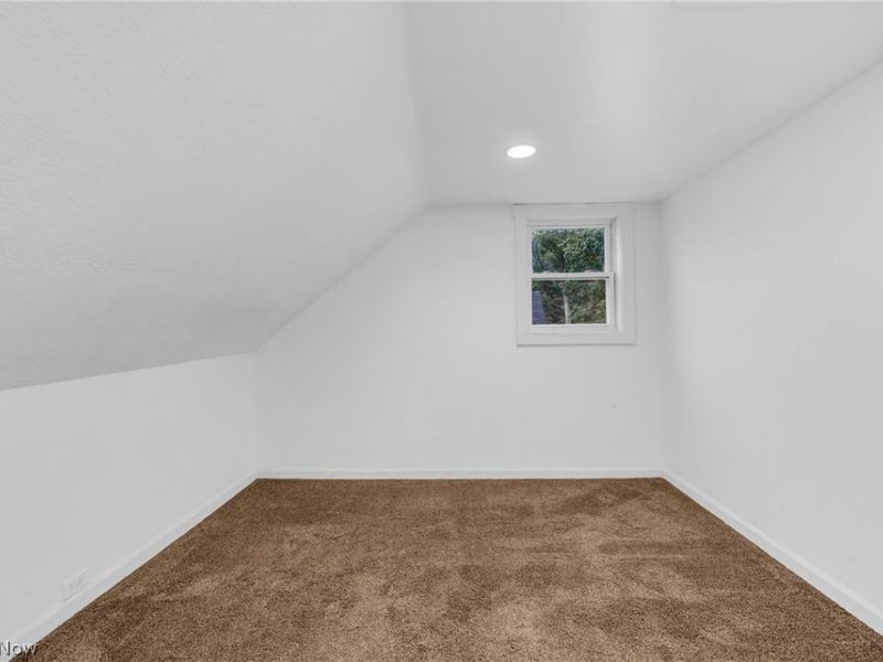 4201 W 39th Street, Cleveland, OH 44109 Photo 22