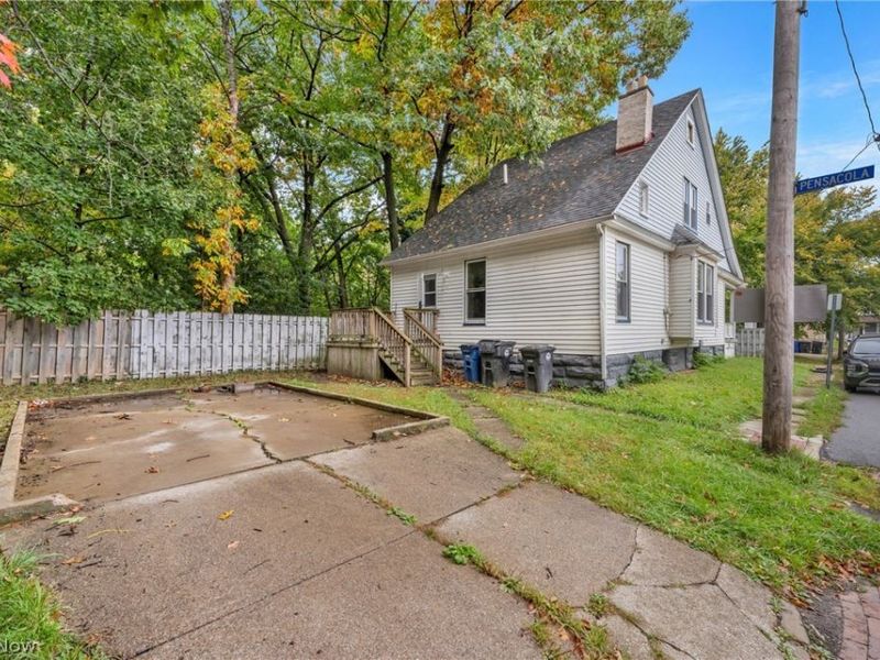 4201 W 39th Street, Cleveland, OH 44109 Photo 30