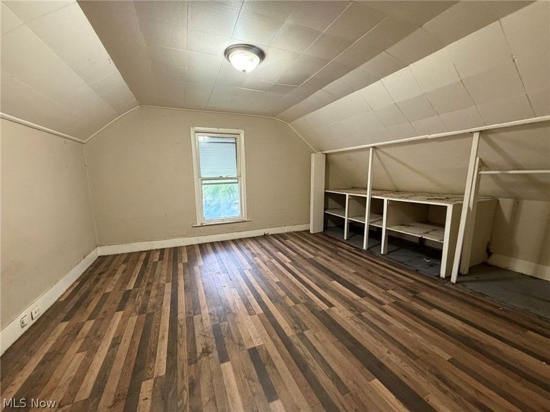7107 Lawn Avenue, Cleveland, OH 44102 Photo 13
