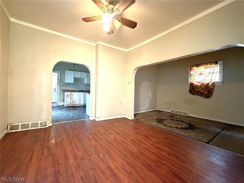 7107 Lawn Avenue, Cleveland, OH 44102 Photo 3