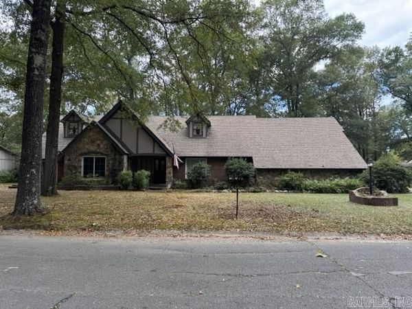 9 Fernwood Drive, Conway, AR 72034