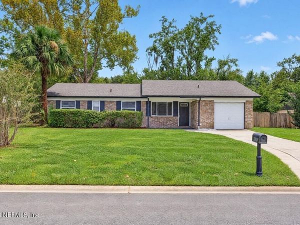 2819 FRONTIER Avenue, Orange Park, FL 32065
