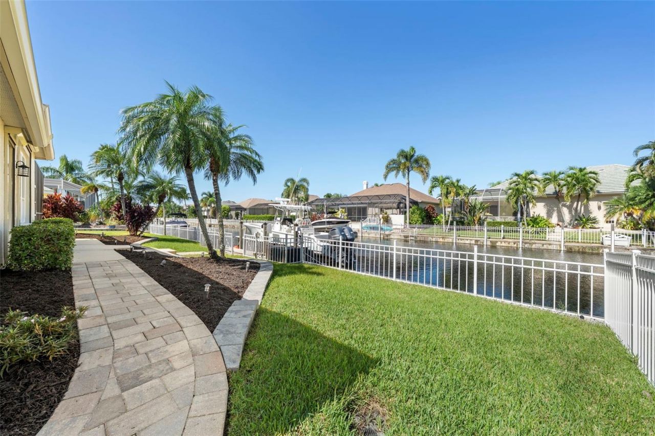 4739 Compass Drive, Bradenton, FL 34208 Photo