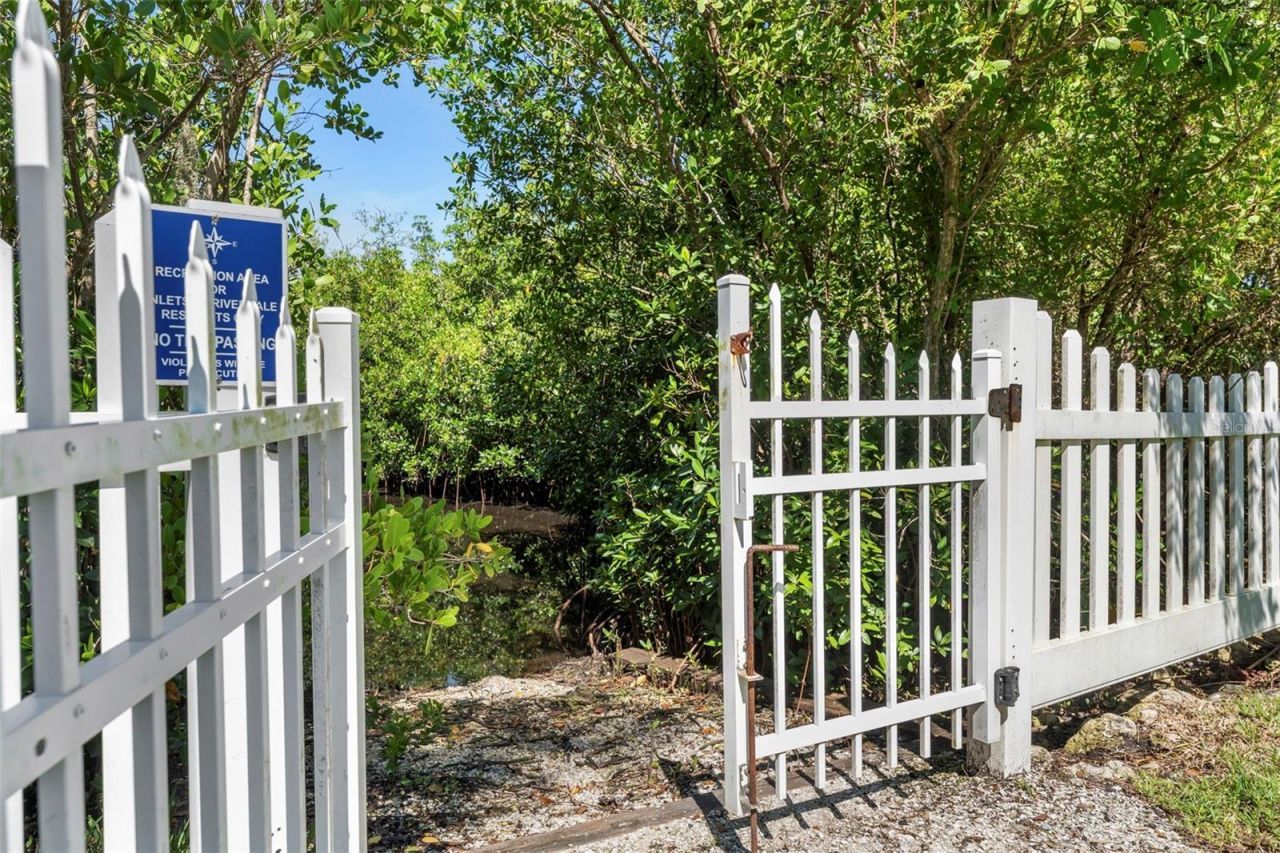 4739 Compass Drive, Bradenton, FL 34208 Photo