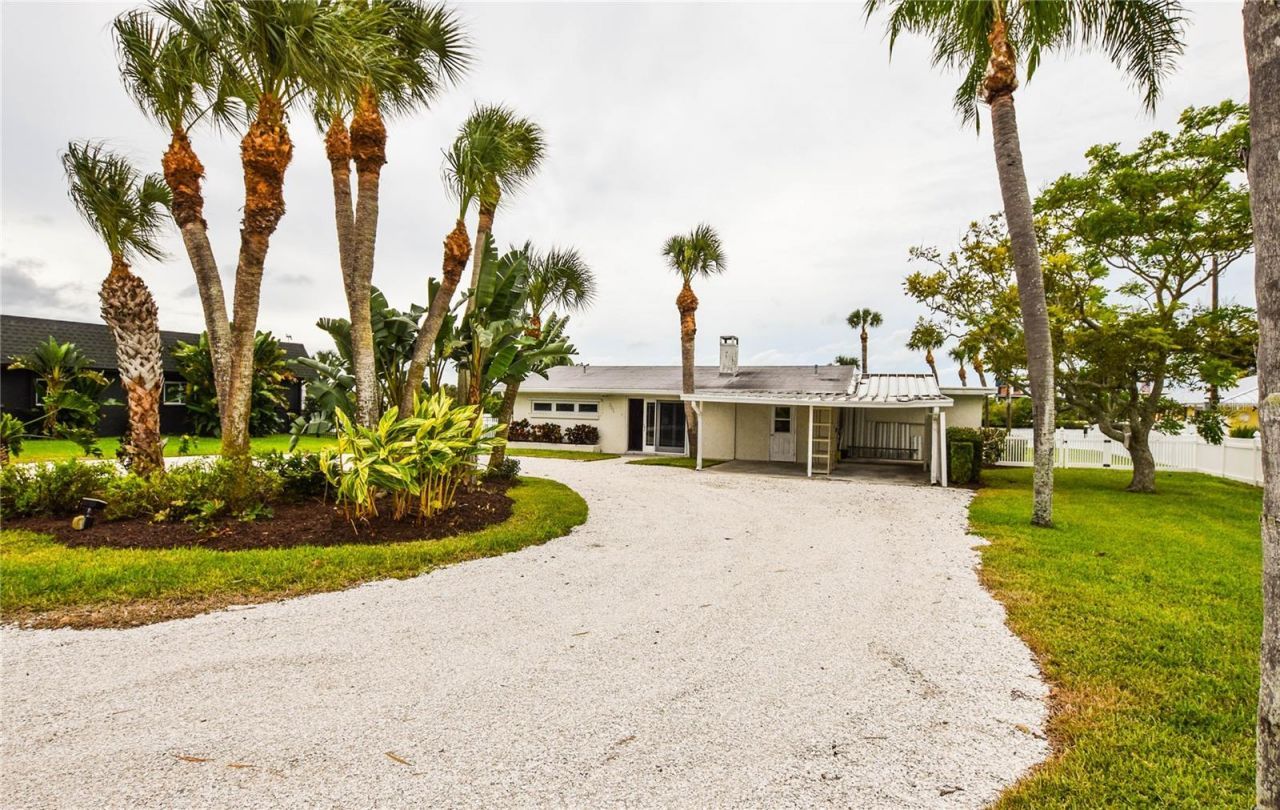 321 Bayshore Road, Nokomis, FL 34275 Photo