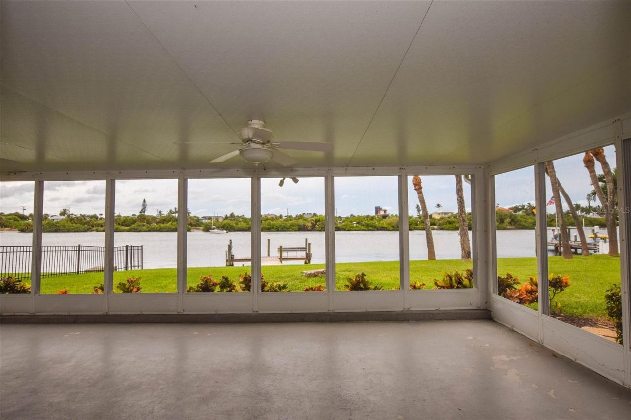 321 Bayshore Road, Nokomis, FL 34275 Photo
