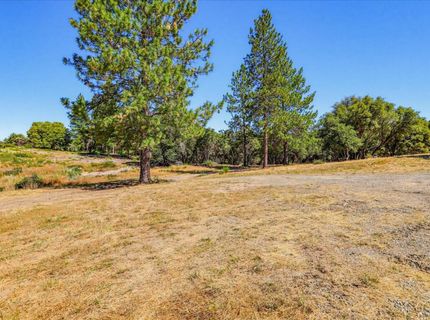 21748 Hyatt Rd, Nevada City, CA 95959 Photo