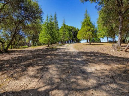 21748 Hyatt Rd, Nevada City, CA 95959 Photo