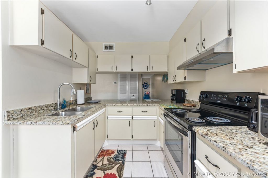 1821 Seaway Drive , Fort Pierce, FL 34949 Photo