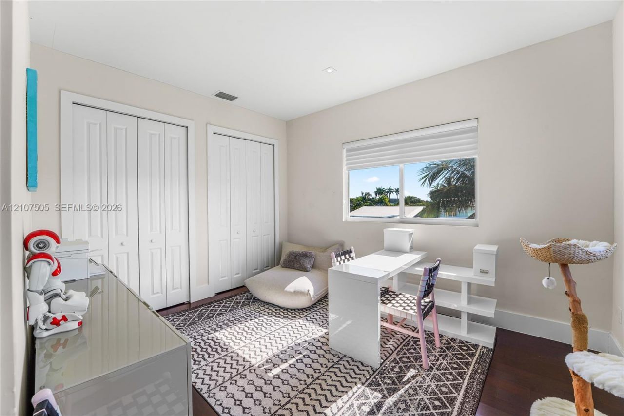 1932 NE 118th Rd , North Miami, FL 33181 Photo