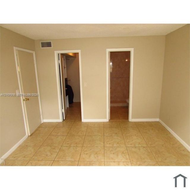 2839 Taylor St, Unit 3, Hollywood, FL 33020 Photo