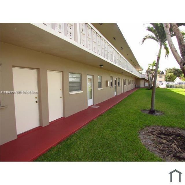 2839 Taylor St, Unit 3, Hollywood, FL 33020 Photo
