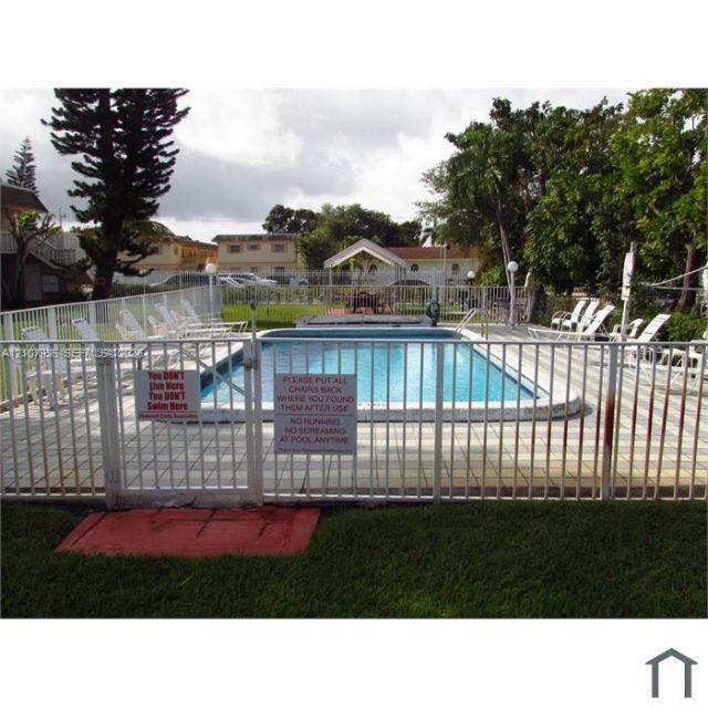 2839 Taylor St, Unit 3, Hollywood, FL 33020 Photo