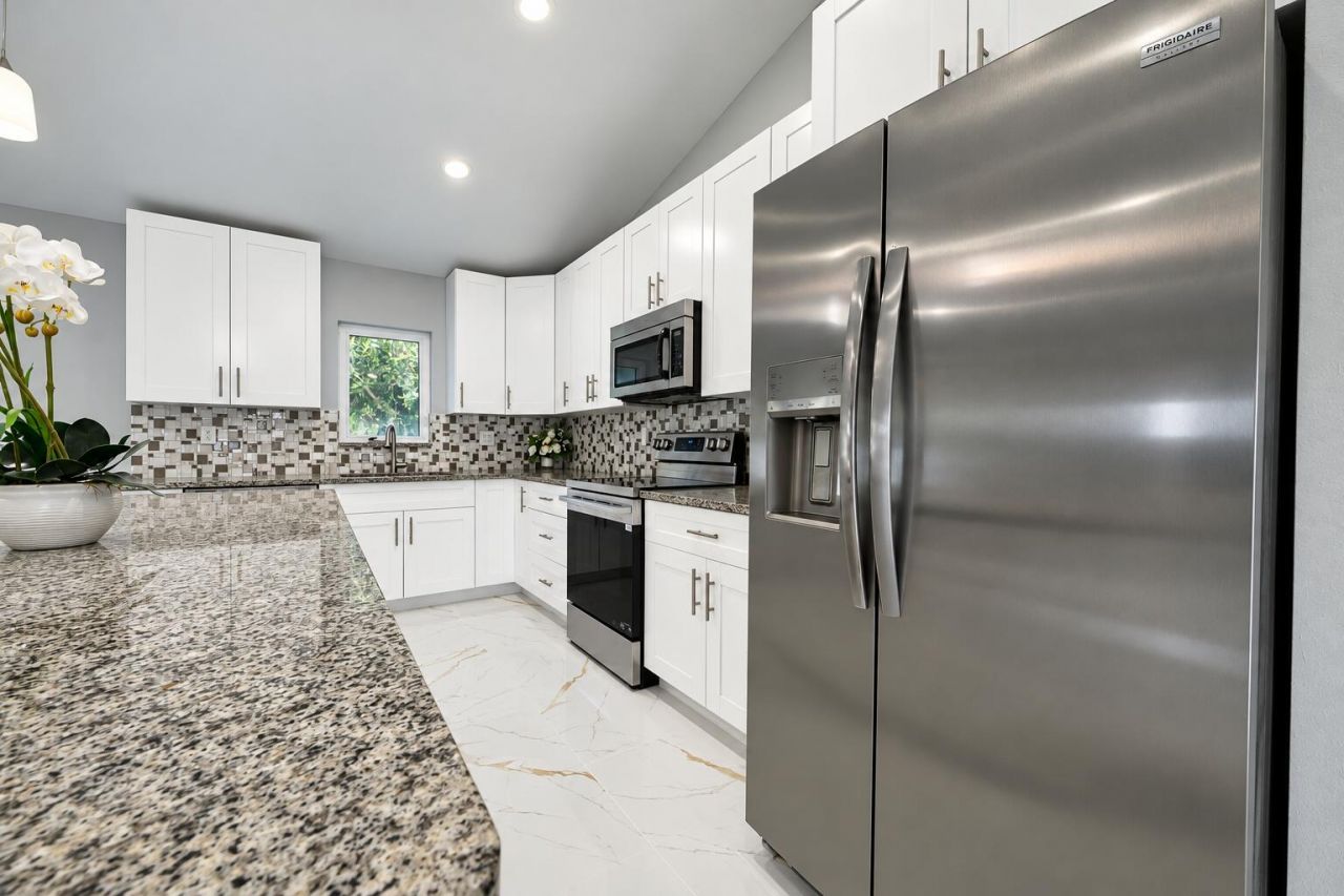 1749 SE Vesthaven Court, Port Saint Lucie, FL 34952 Photo
