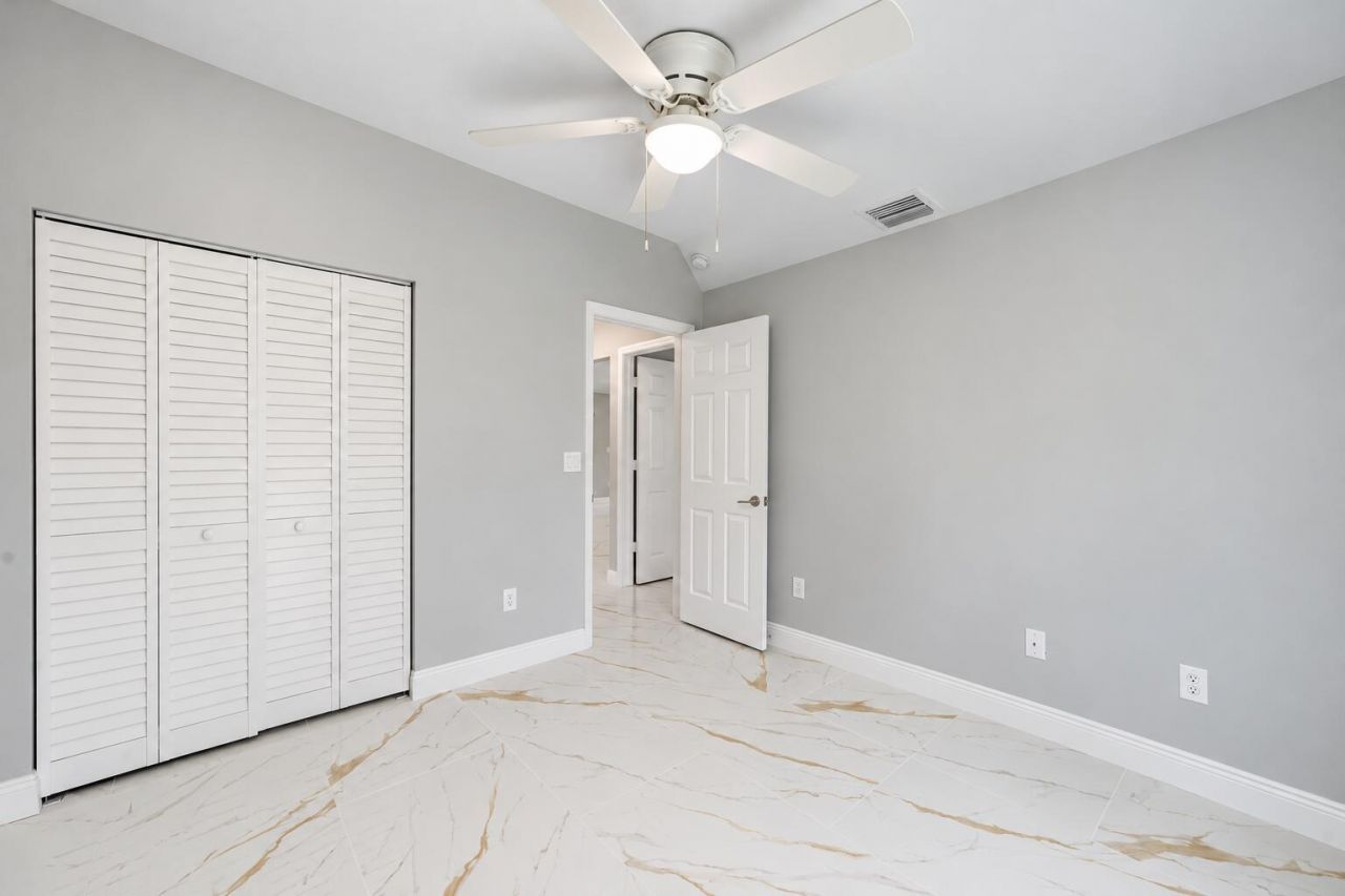 1749 SE Vesthaven Court, Port Saint Lucie, FL 34952 Photo