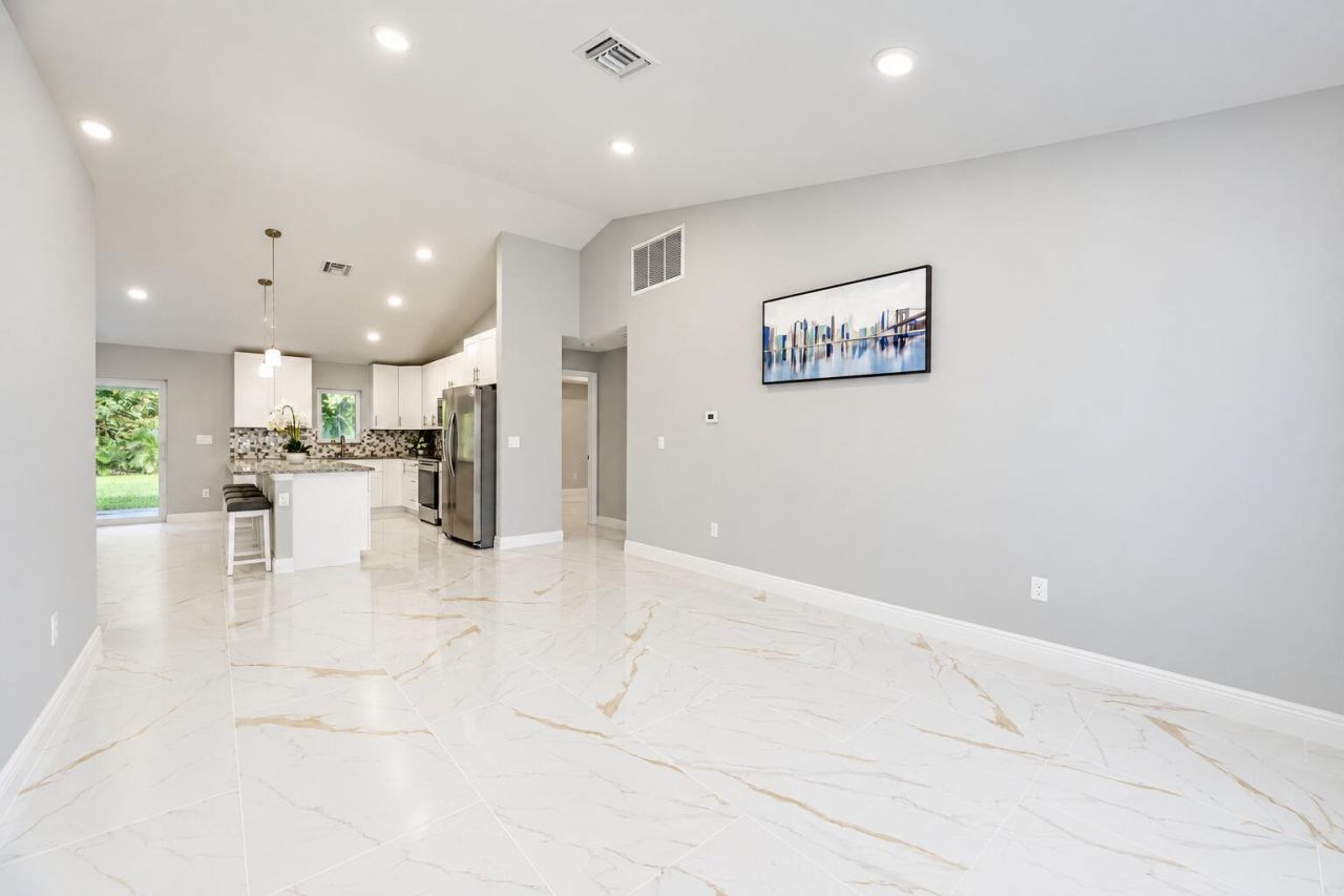 1749 SE Vesthaven Court, Port Saint Lucie, FL 34952 Photo