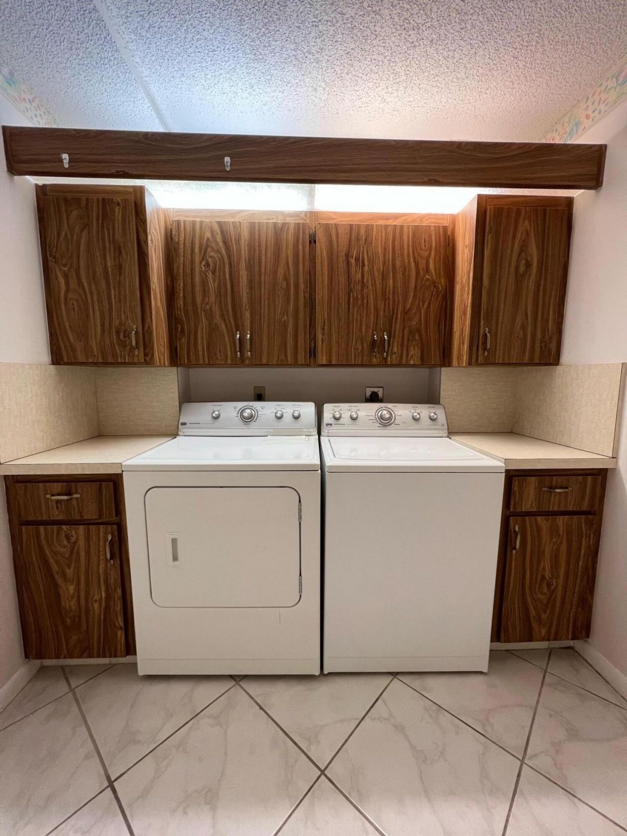 3516 Whitehall Drive, Unit 106, West Palm Beach, FL 33401 Photo