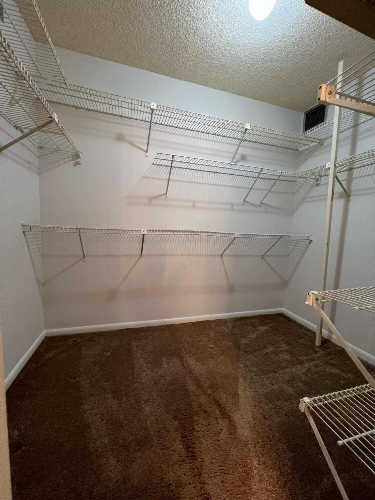 3516 Whitehall Drive, Unit 106, West Palm Beach, FL 33401 Photo