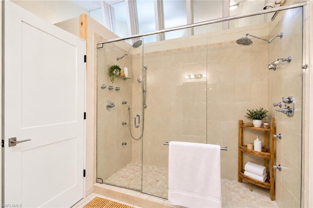 11 Capri Blvd, Naples, FL 34113 Photo