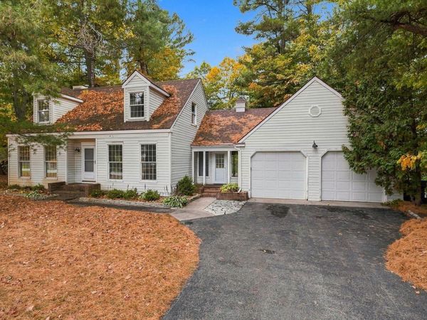 2901 Old Farm Lane, Traverse City, MI 49685