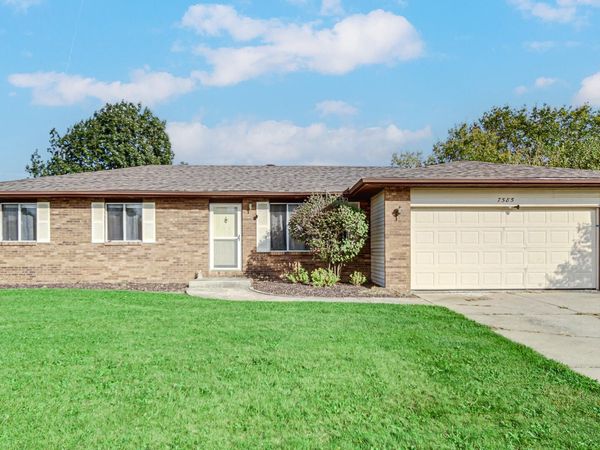 7585 Wright Street, Merrillville, IN 46410