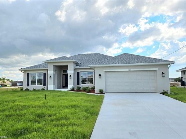 4226 NW 32nd TER , CAPE CORAL, FL 33993