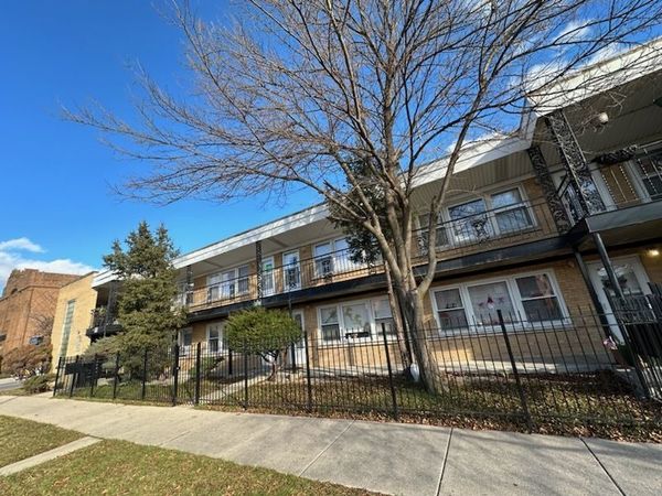 3157 N Leclaire Avenue , Unit 2B, Chicago, IL 60641