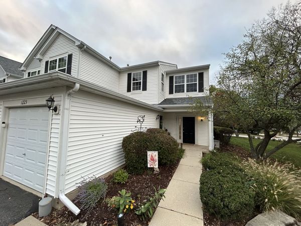 1221 BROOKDALE Drive , Unit 1221, Carpentersville, IL 60110