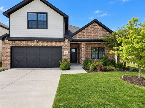 332 Braves Way , Lavon, TX 75166