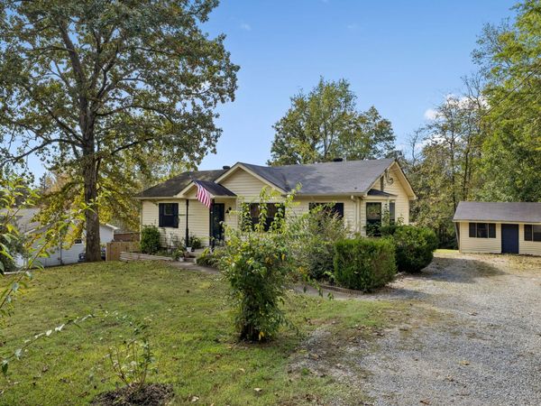 1035 William Glen Rd , Ashland City, TN 37015