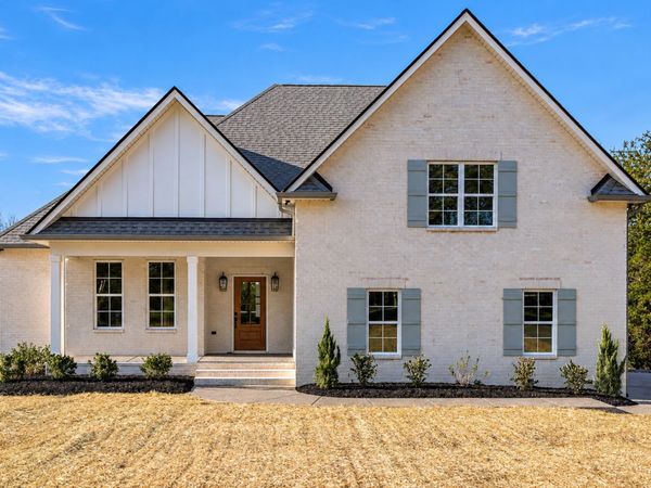 4944 Beasleys Bend Rd , Lebanon, TN 37087