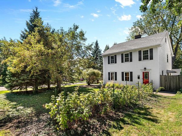 2301 Xerxes Avenue N, Golden Valley, MN 55422