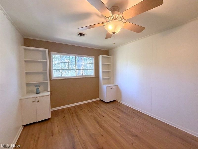 607 Castle Boulevard, Akron, OH 44313 Photo 26