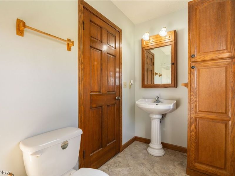 5080 Baker Street SE, East Canton, OH 44730 Photo 26