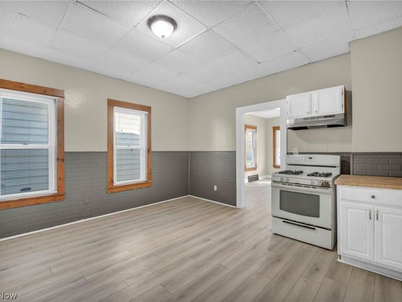 3658 E 55th Street, Cleveland, OH 44105 Photo 14