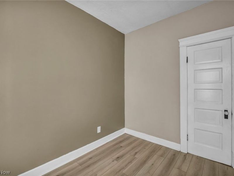 3658 E 55th Street, Cleveland, OH 44105 Photo 19