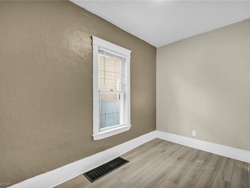 3658 E 55th Street, Cleveland, OH 44105 Photo 23