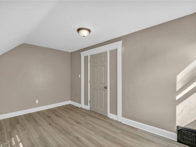 3658 E 55th Street, Cleveland, OH 44105 Photo 31