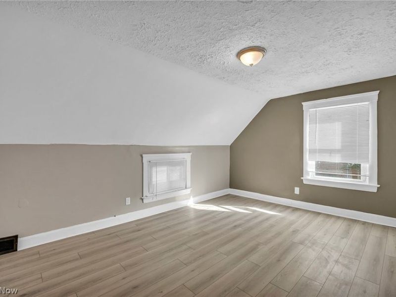 3658 E 55th Street, Cleveland, OH 44105 Photo 34