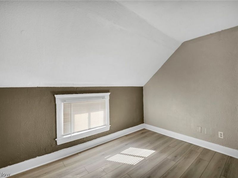 3658 E 55th Street, Cleveland, OH 44105 Photo 39