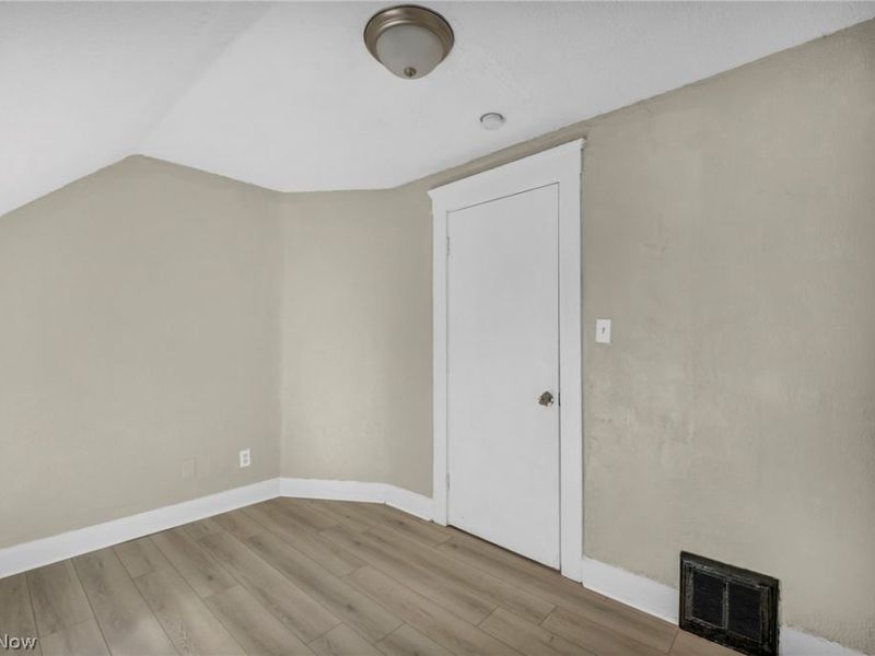 3658 E 55th Street, Cleveland, OH 44105 Photo 40